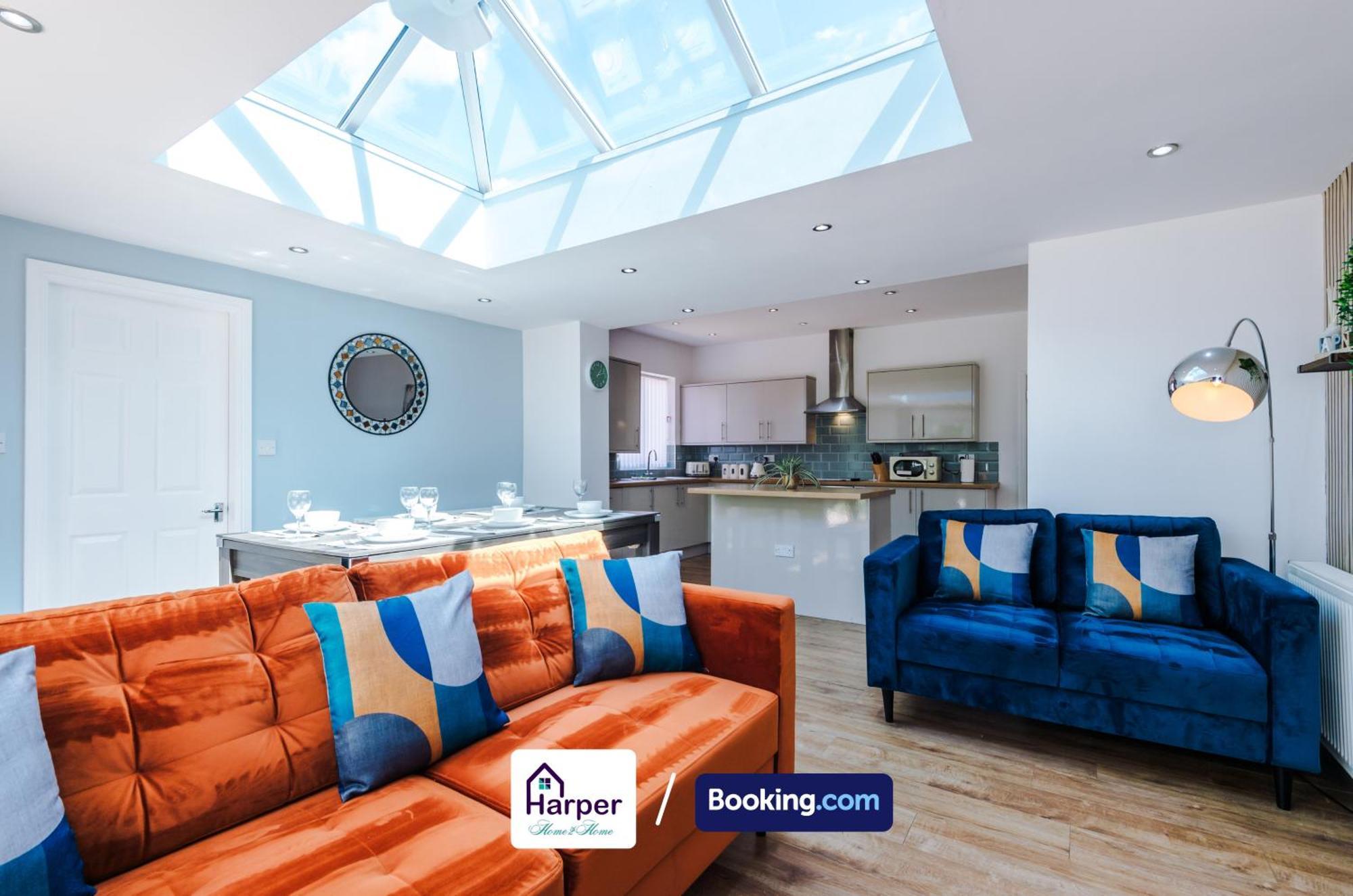 Spacious Detached Bungalow By Harperletting Short Lets & Serviced Accommodation Buckely With Pool Table & Driveway Buckley Exteriör bild
